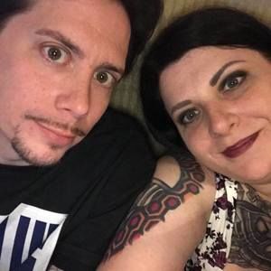 Meet your Posher, Dennis